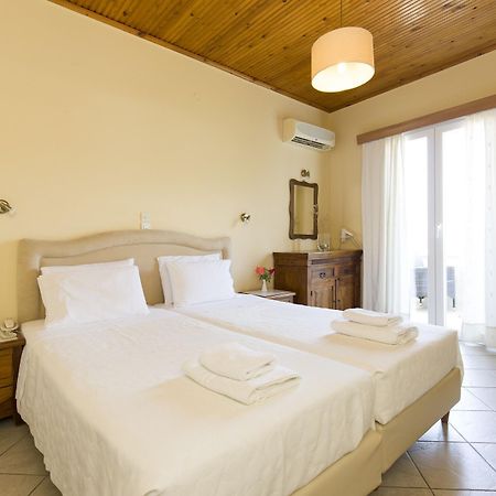 Virginia Hotel Samos Town Bagian luar foto