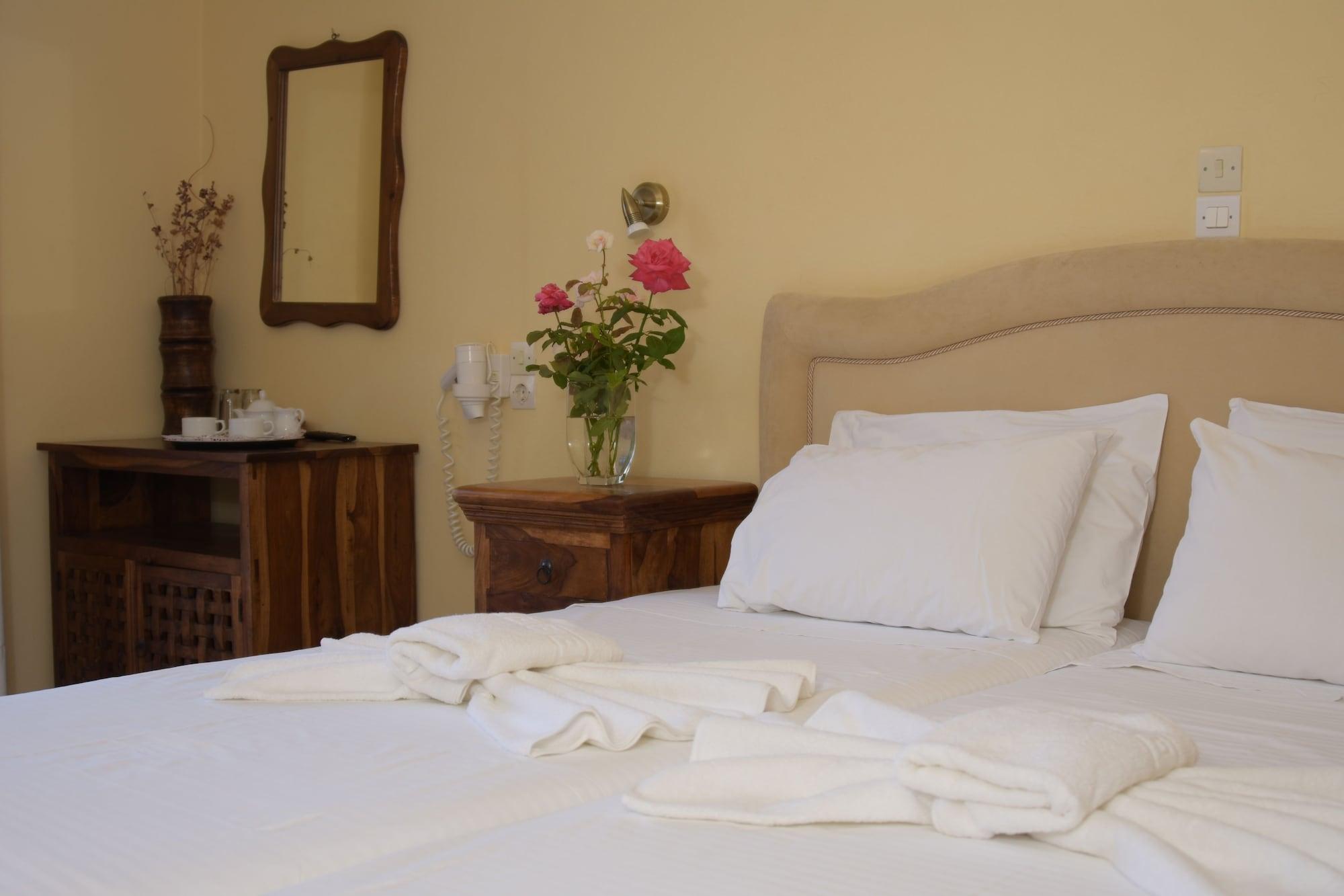 Virginia Hotel Samos Town Bagian luar foto
