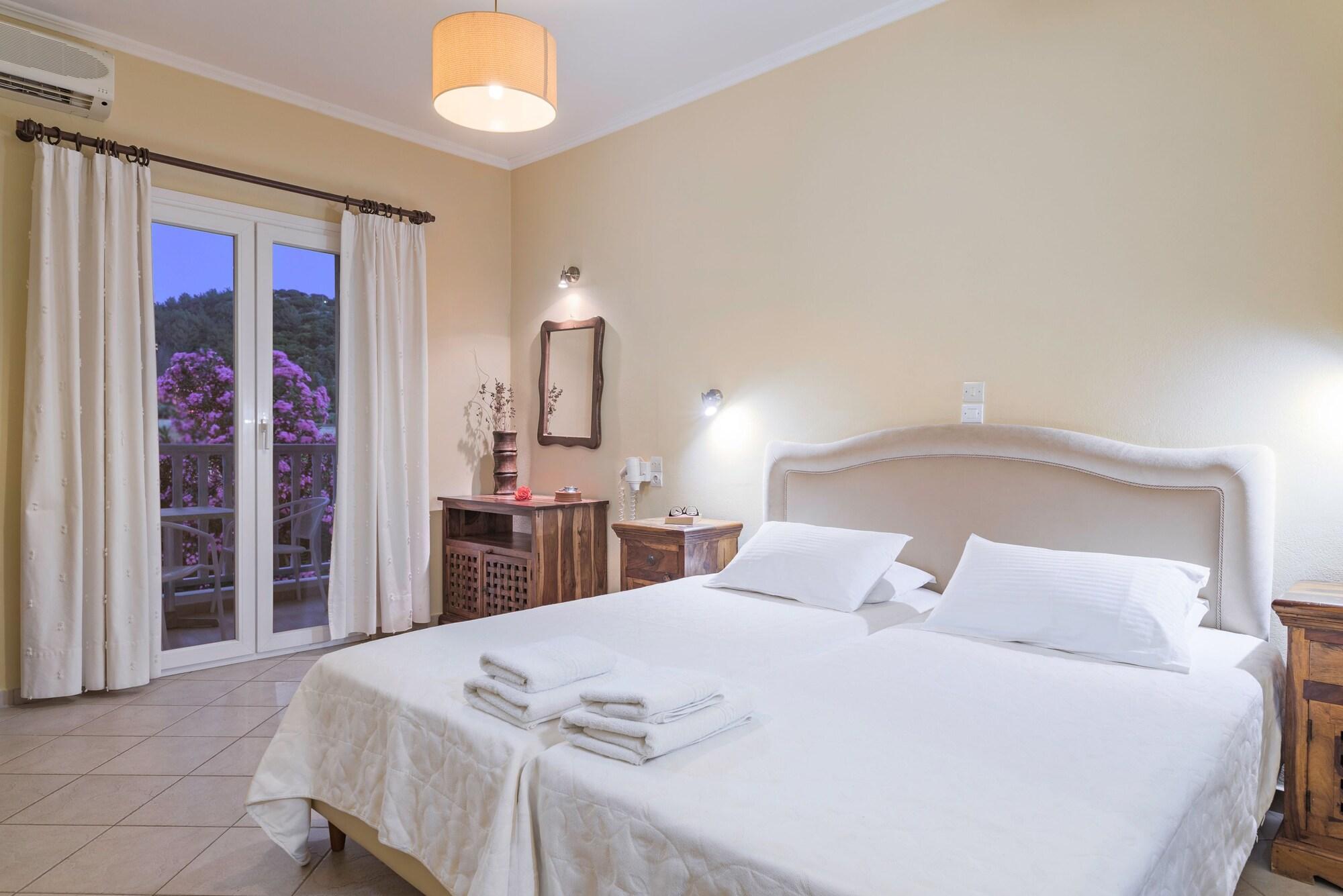 Virginia Hotel Samos Town Bagian luar foto