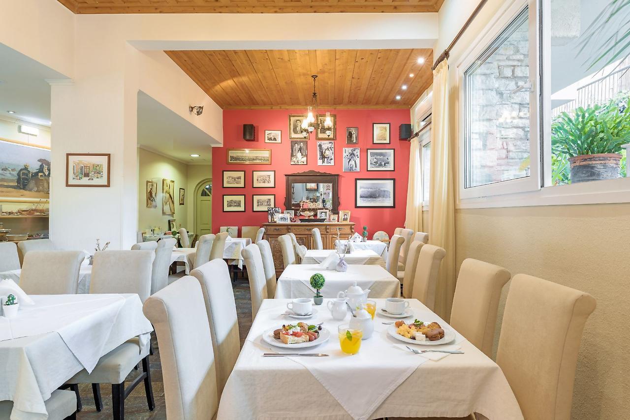 Virginia Hotel Samos Town Bagian luar foto