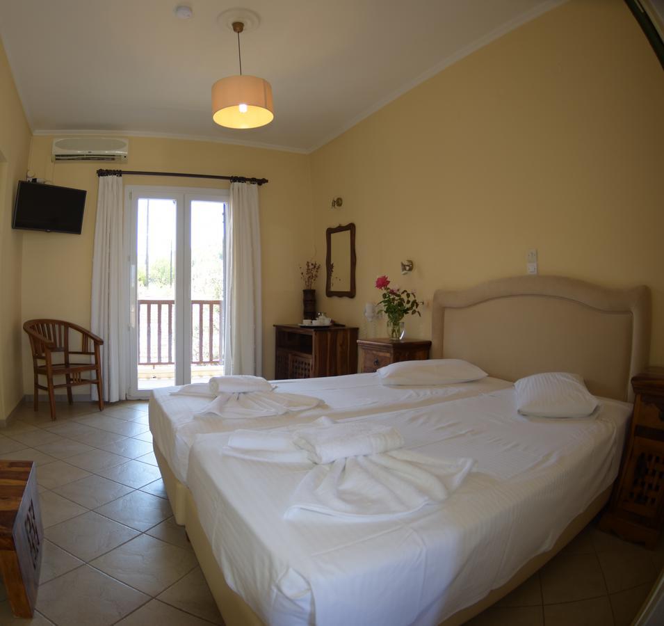Virginia Hotel Samos Town Bagian luar foto