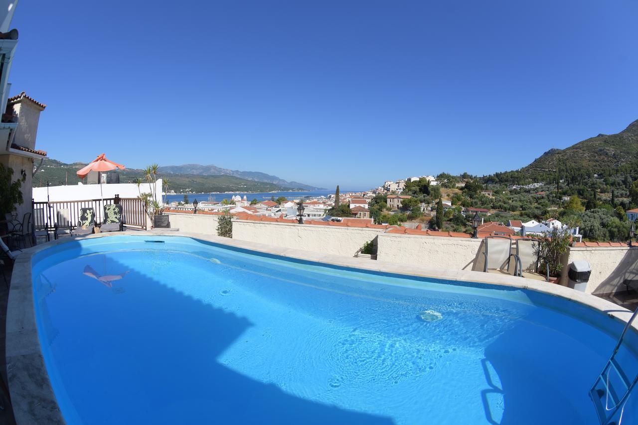 Virginia Hotel Samos Town Bagian luar foto